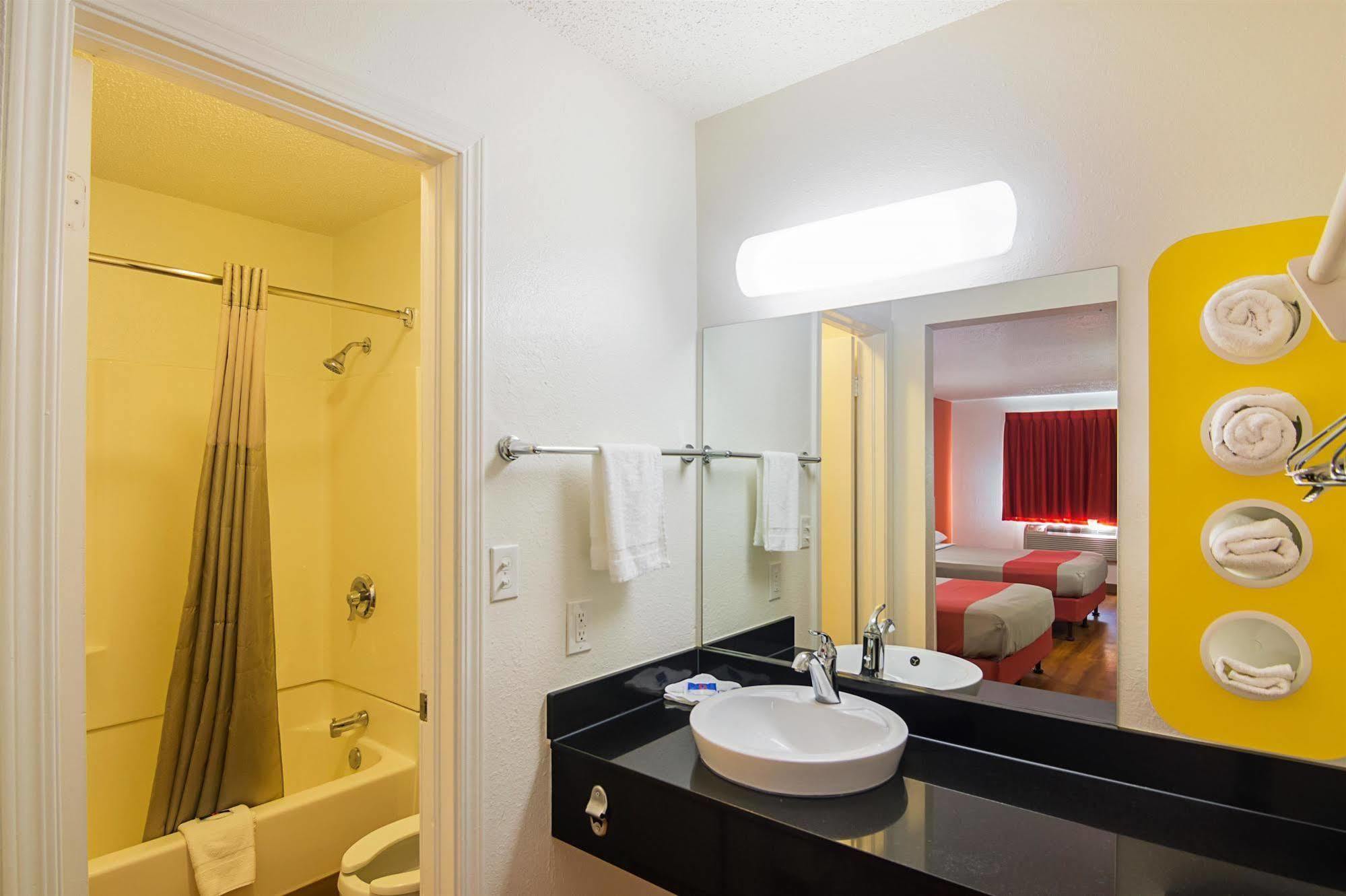Motel 6-Lawton, Ok Bagian luar foto