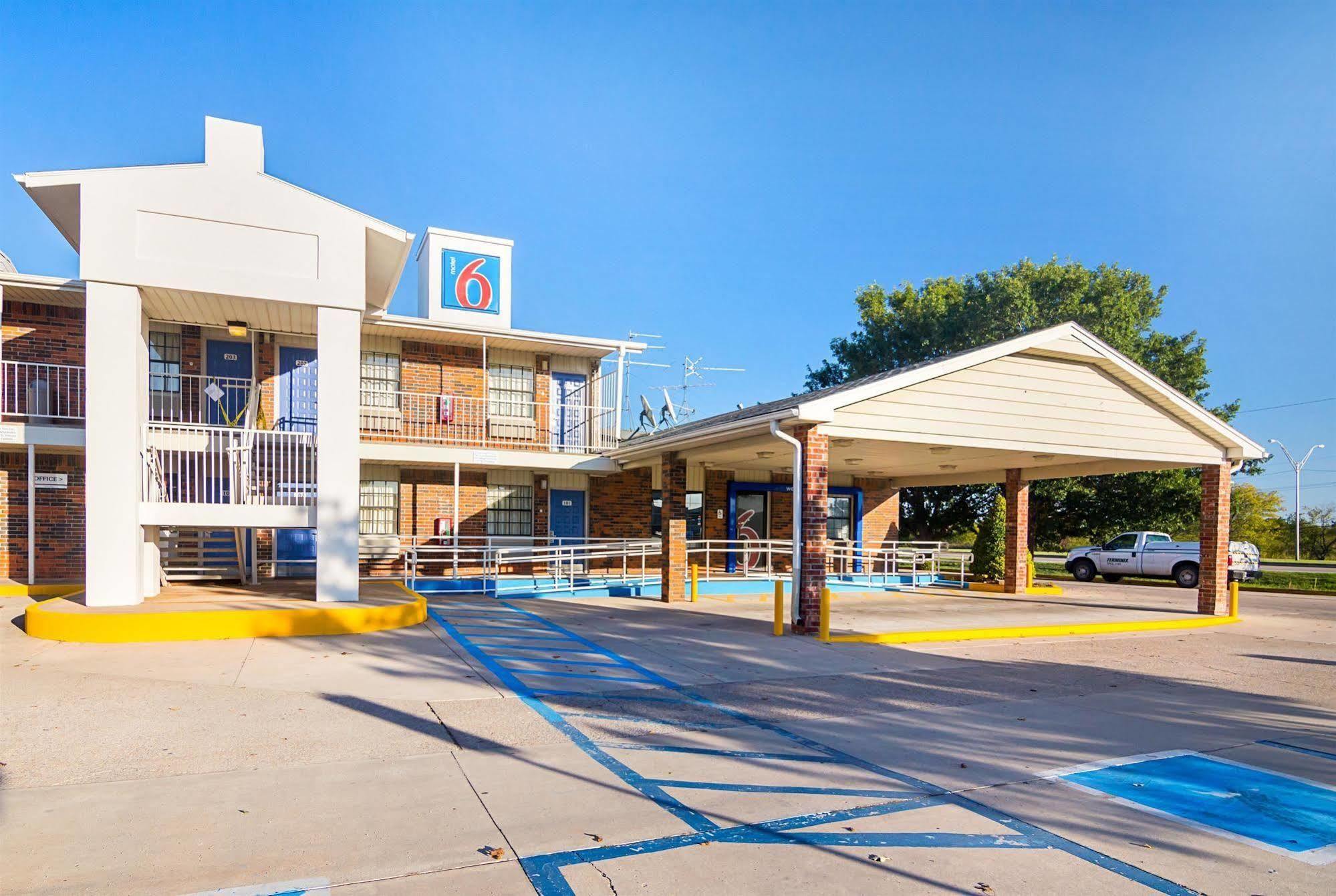 Motel 6-Lawton, Ok Bagian luar foto